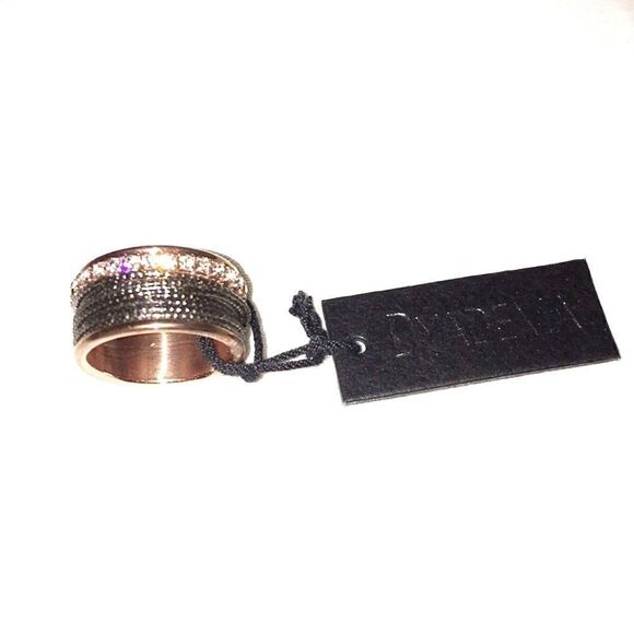 Nwt Dyadema ring size 7.5 - Picture 1 of 3